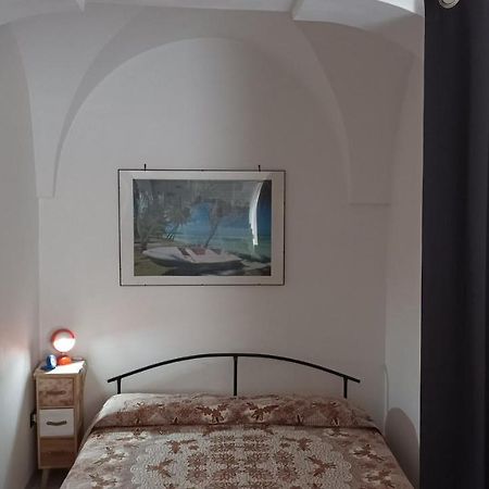 Miniecocasa Ottocentesca In Zona Free-Parking Ed Ecoclimatizzata Villa Ostuni Bagian luar foto